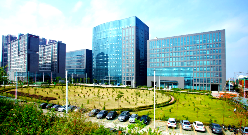 2024年节日礼品定制趋势：义乌厂家树脂文创饰品的创新应用