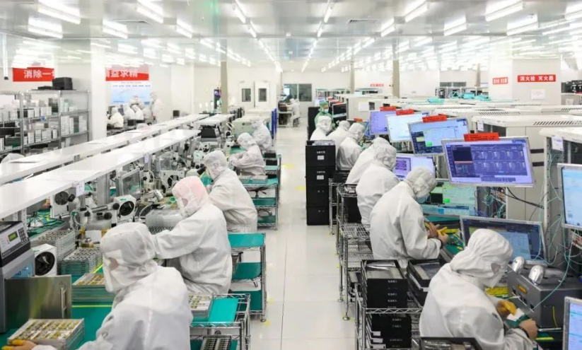 定制节日礼品选型对比：树脂摆件与文创饰品的材质及成本差异